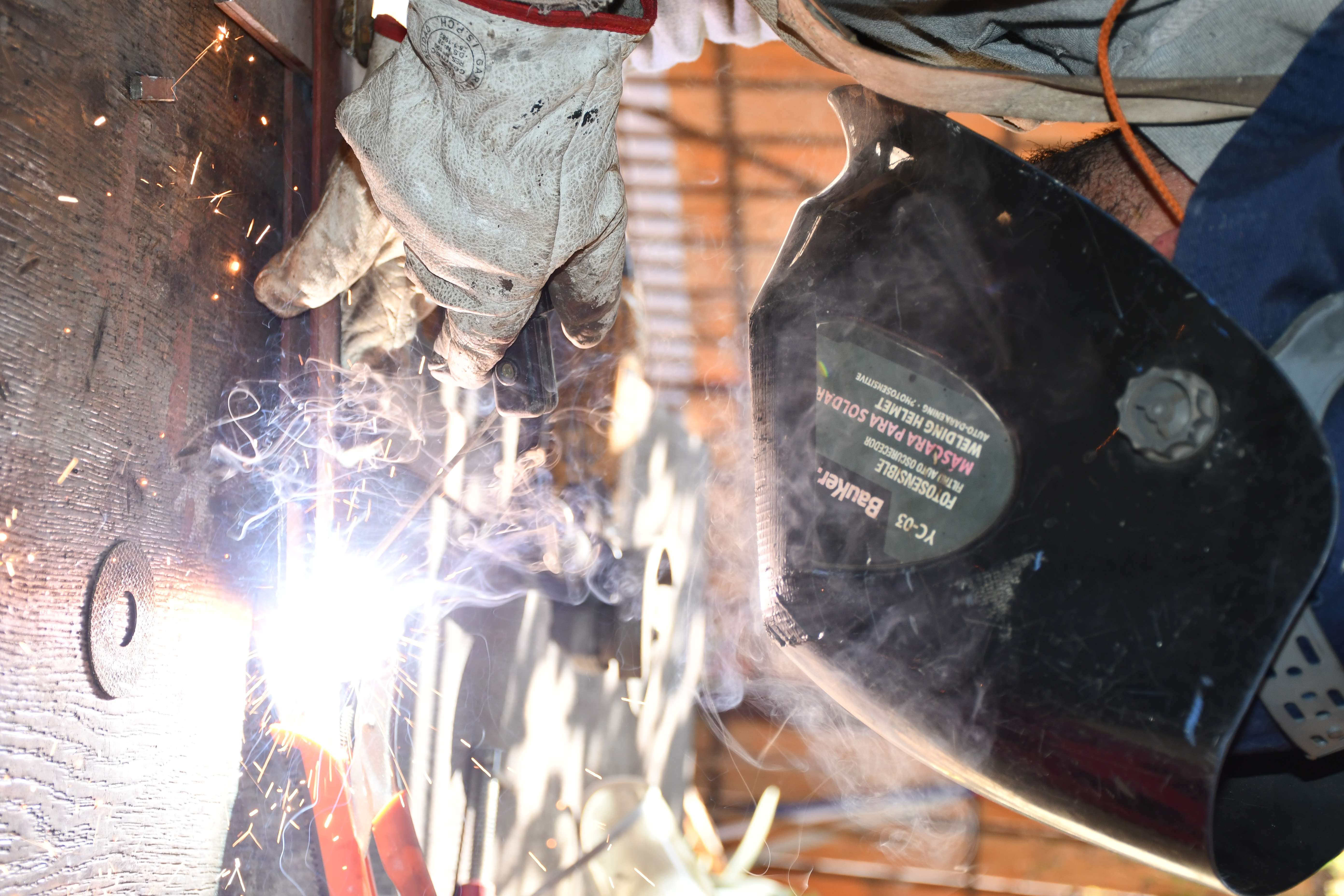 Servicios de metalurgia profesional y restauración de estructuras